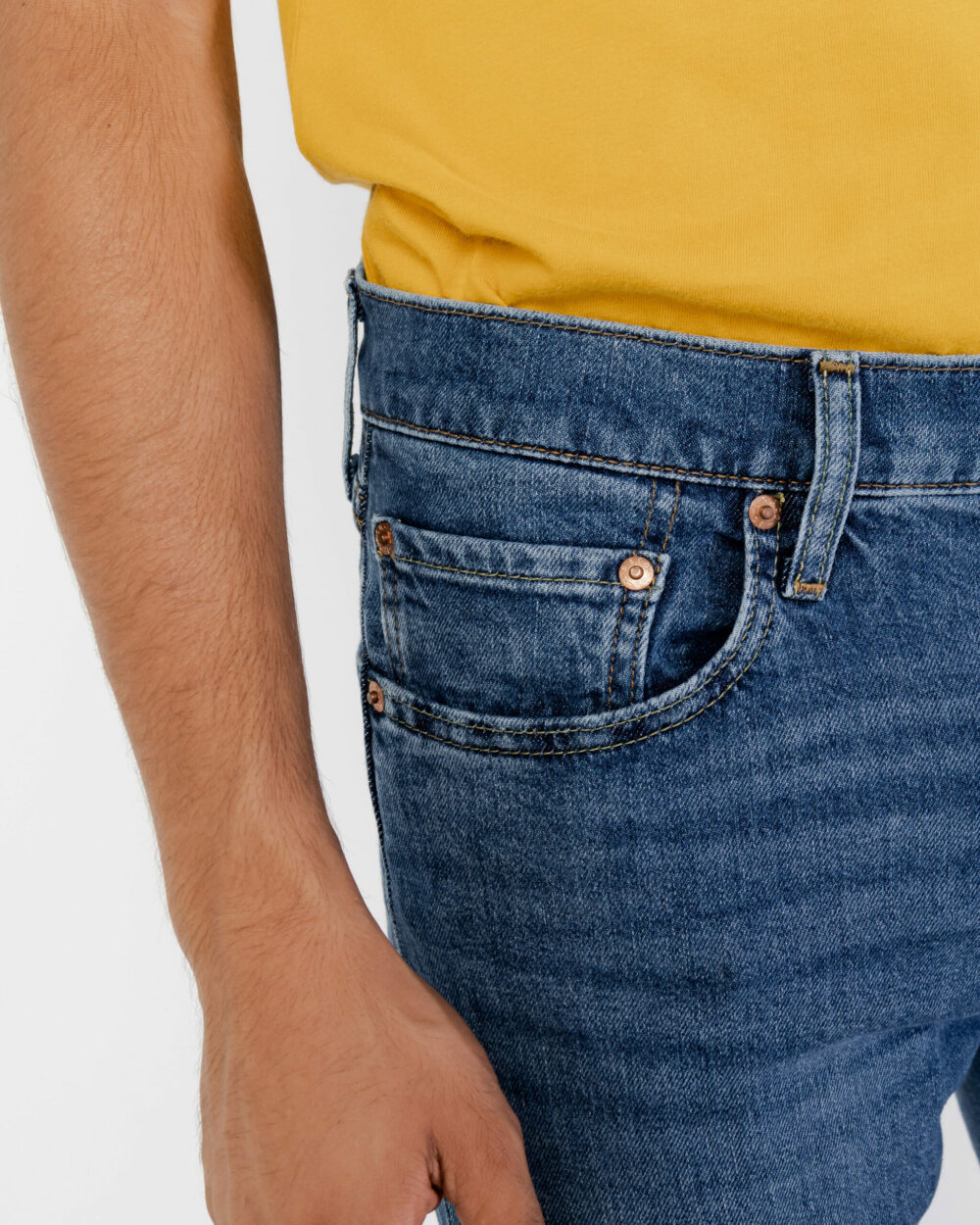 Jeans slim Levi's® Denim scuro - Foto 4