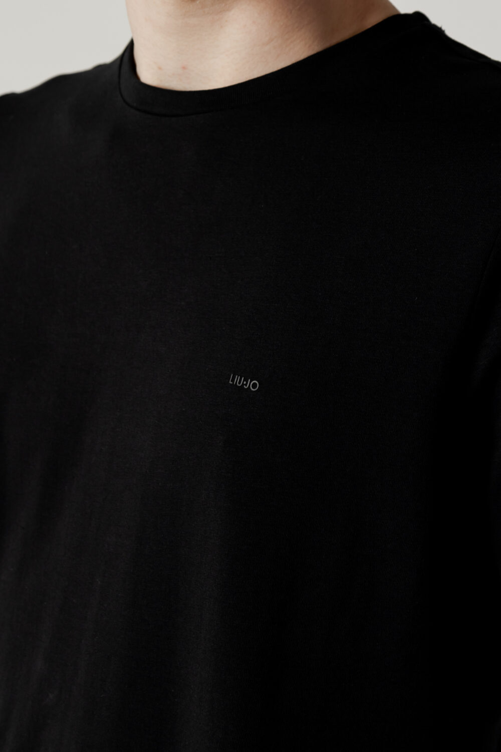 T-shirt Liu-Jo logo piccolo Nero - Foto 2