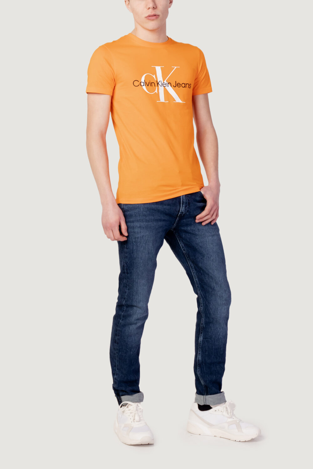 T-shirt Calvin Klein Jeans seasonal monologo te j30j3208060k6 Arancione - Foto 4