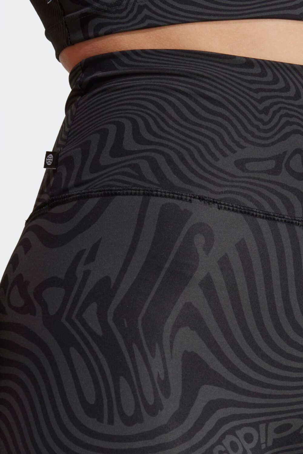 Bermuda Adidas aop short tight carbon/black Antracite - Foto 4