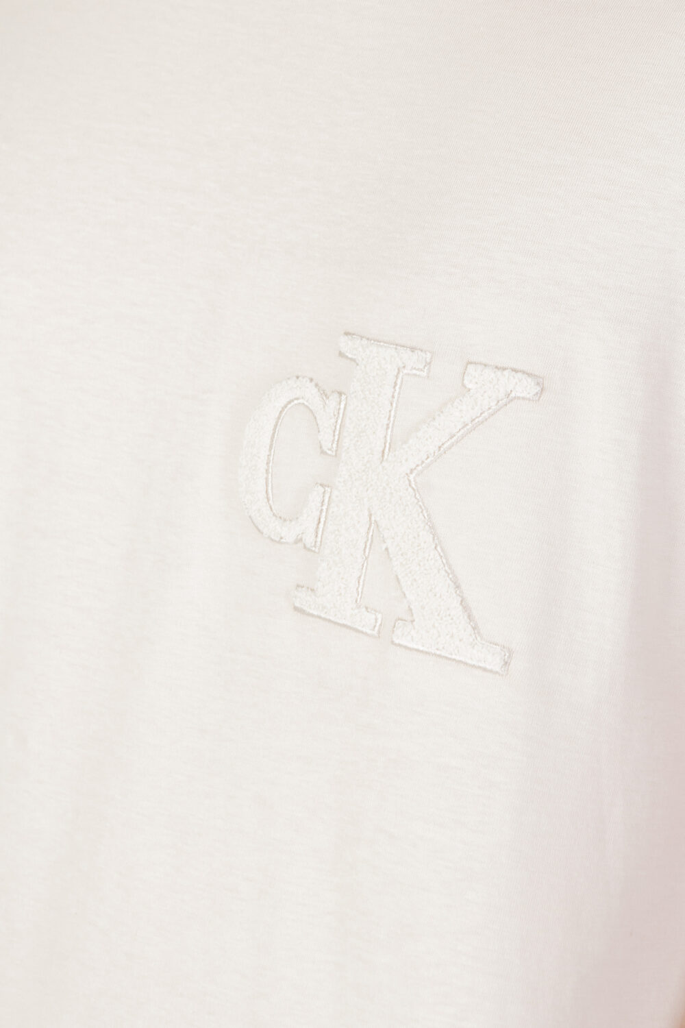 T-shirt Calvin Klein Jeans ck chenille tee Beige - Foto 2