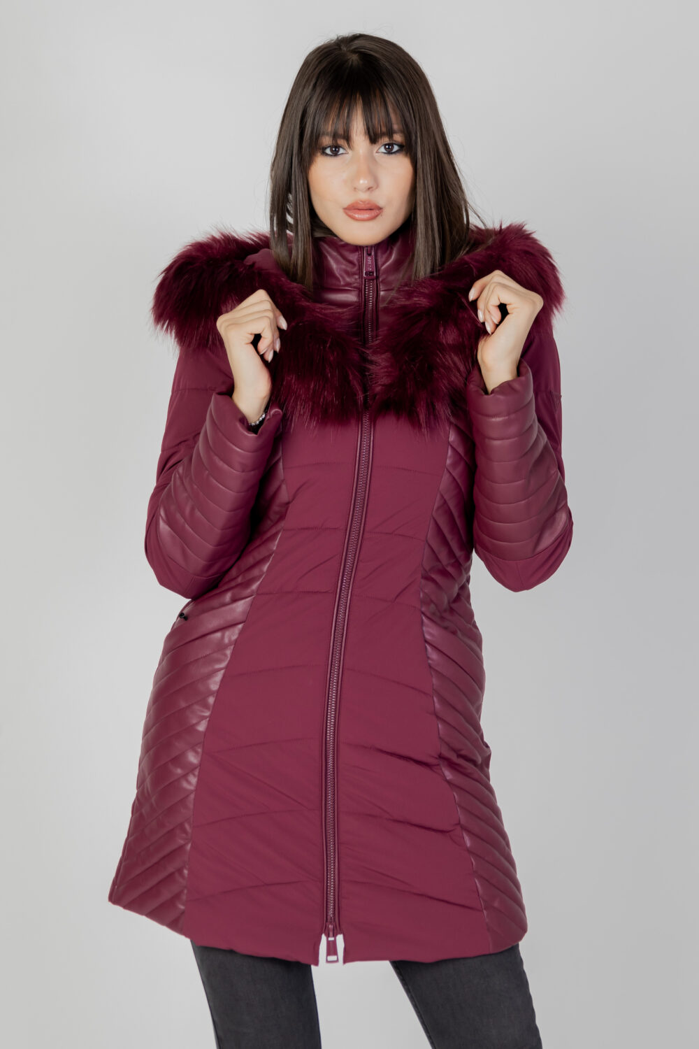 Piumino Guess new oxana jacket Bordeaux - Foto 1