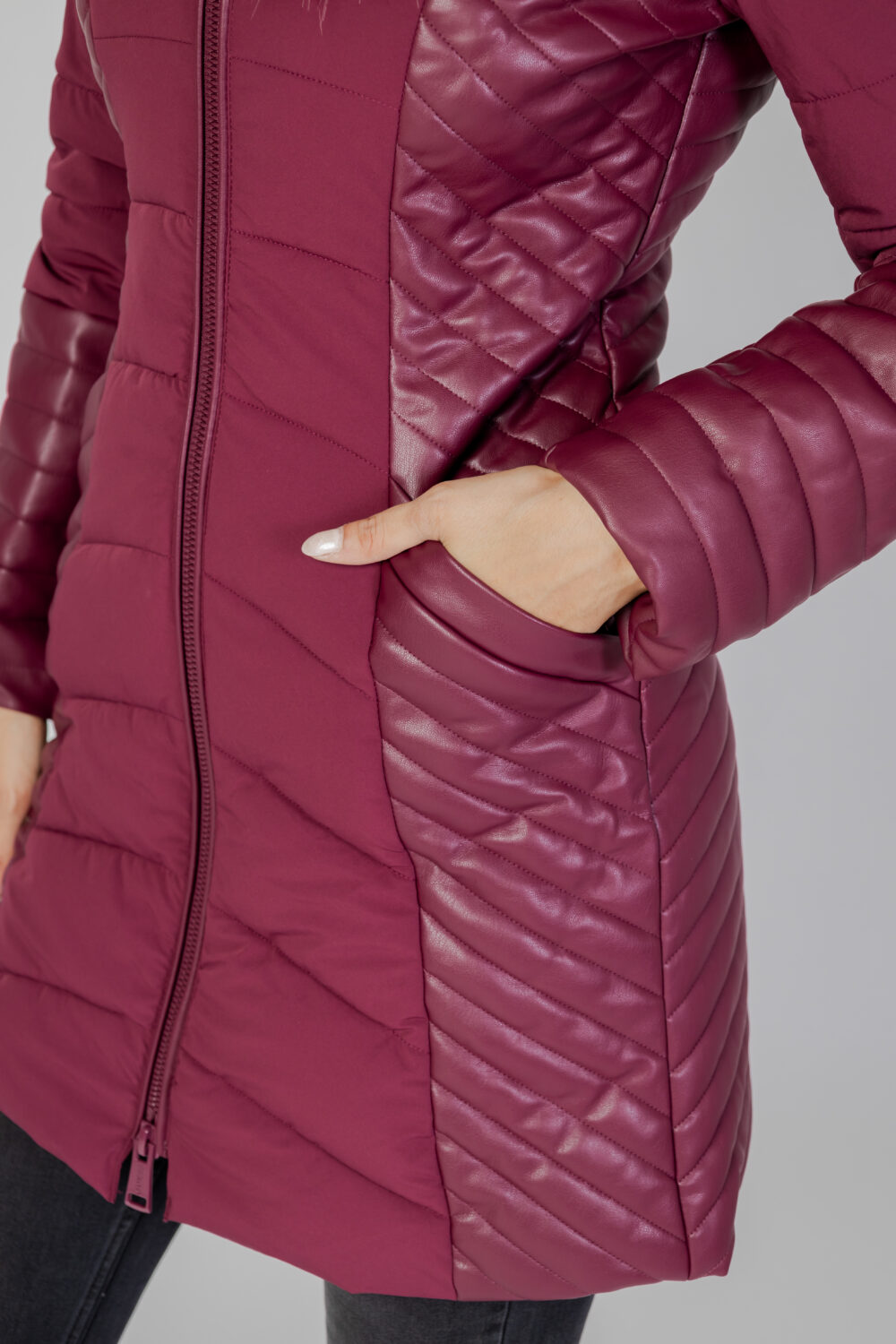 Piumino Guess new oxana jacket Bordeaux - Foto 6