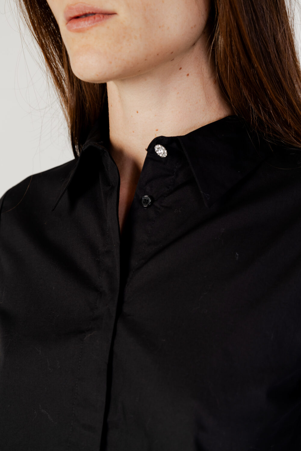 Camicia manica lunga Only onlnita cropped simili button shirt wvn Nero - Foto 2