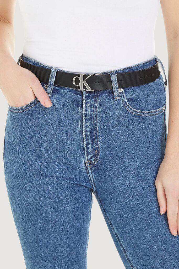 Cinta Calvin Klein Jeans round mn/rev lthr text belt 30mm Nero