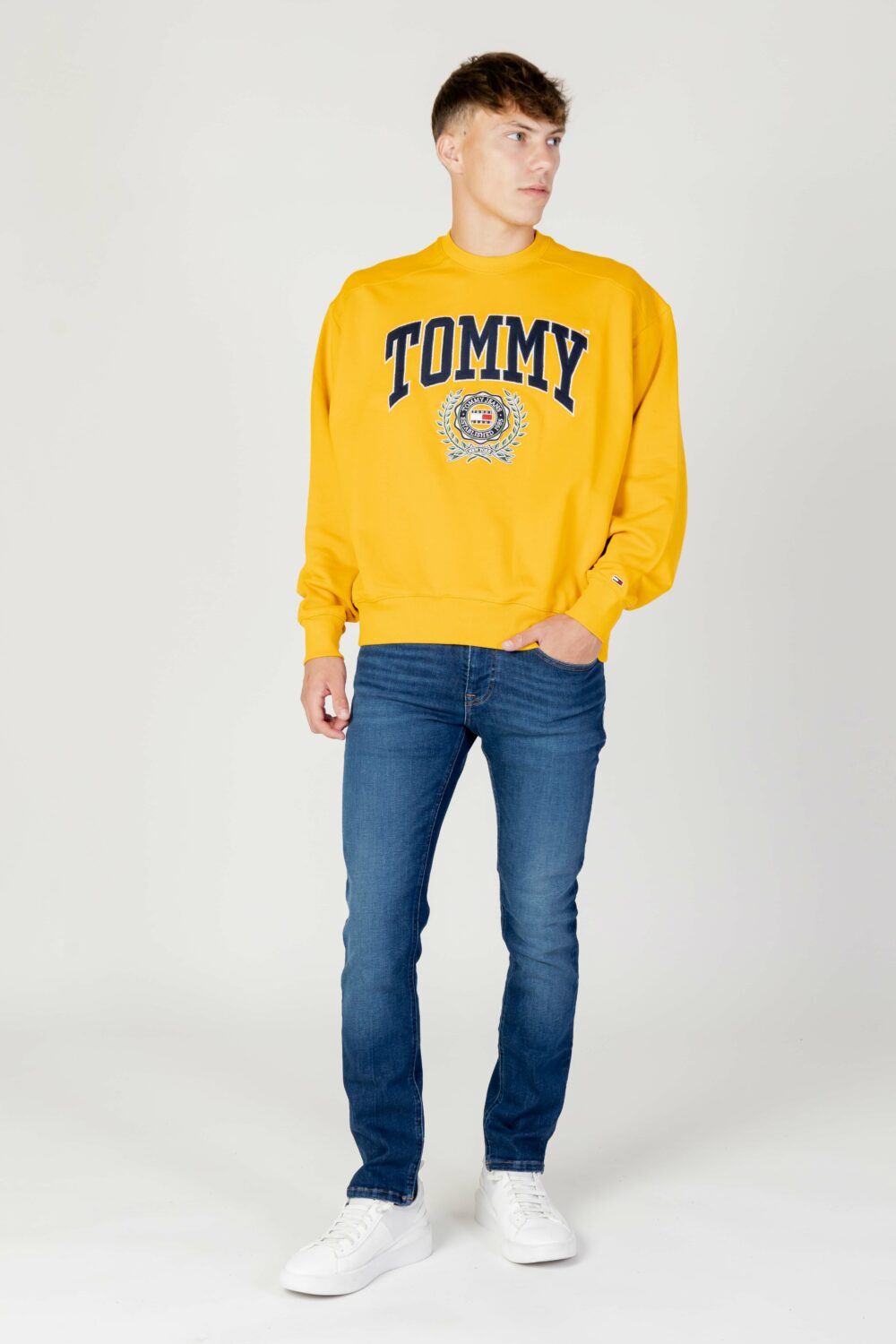 Felpa senza cappuccio Tommy Hilfiger Jeans tjm boxy college Giallo - Foto 2