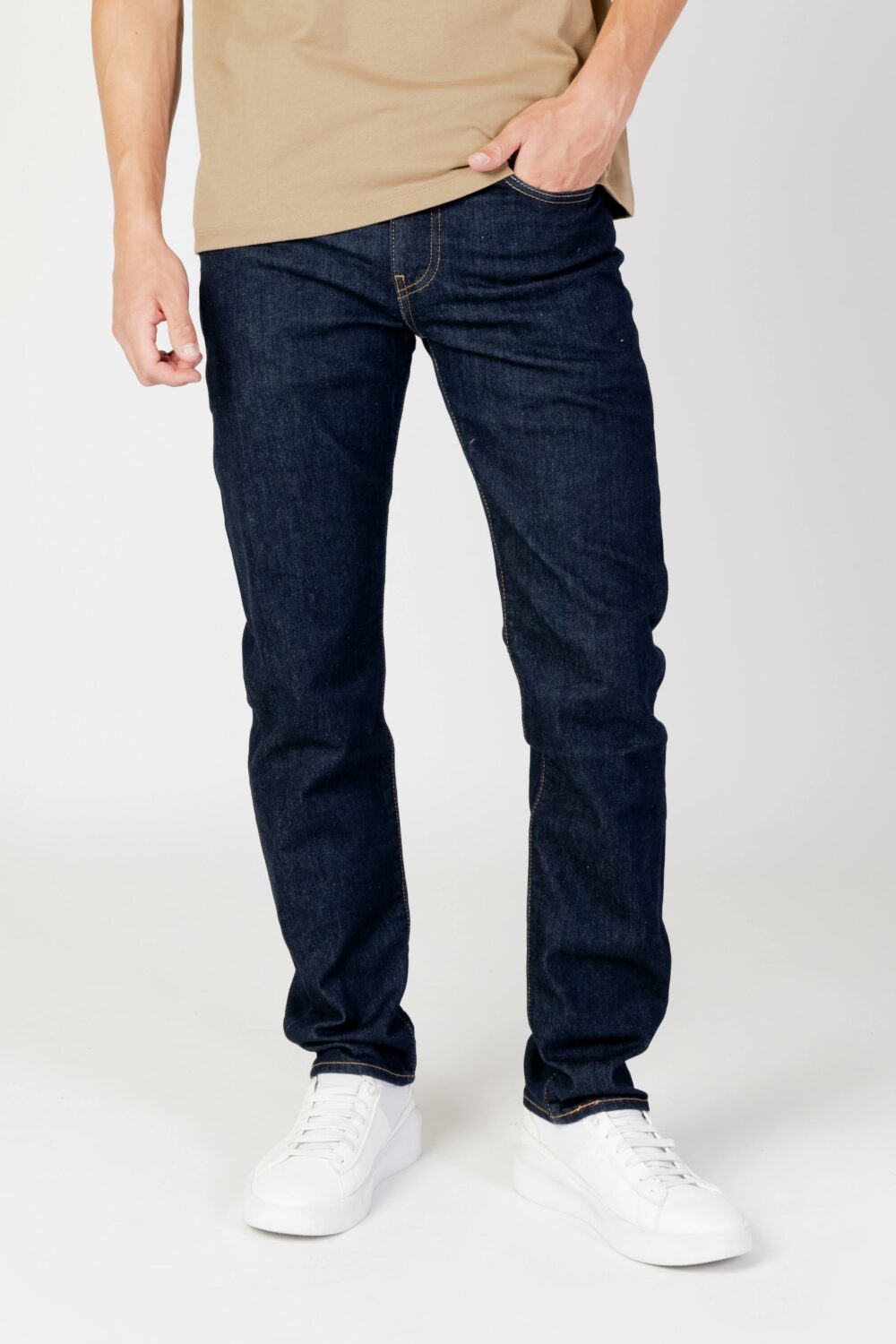 Jeans Tapered Levi's® 502 taper Blue Denim Scuro - Foto 1