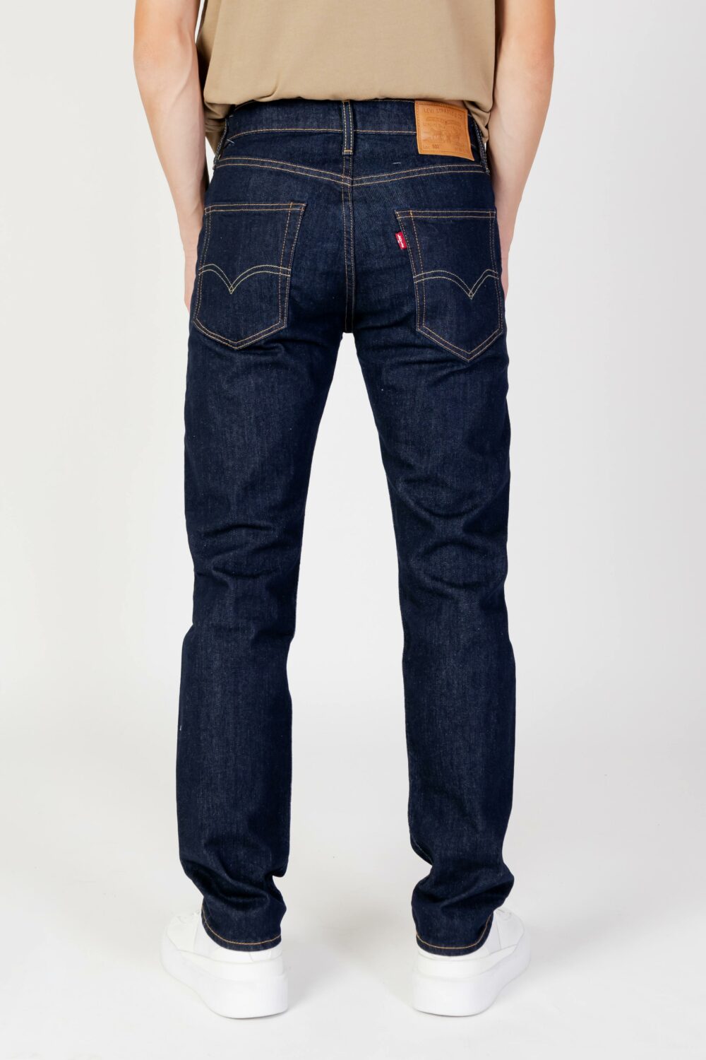 Jeans Tapered Levi's® 502 taper Blue Denim Scuro - Foto 3