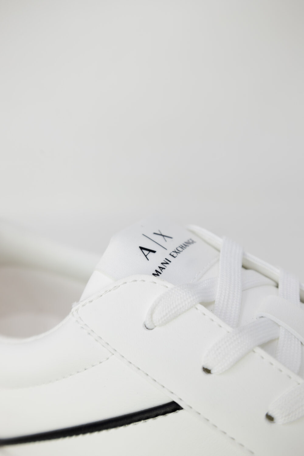Sneakers Armani Exchange logo Bianco - Foto 6