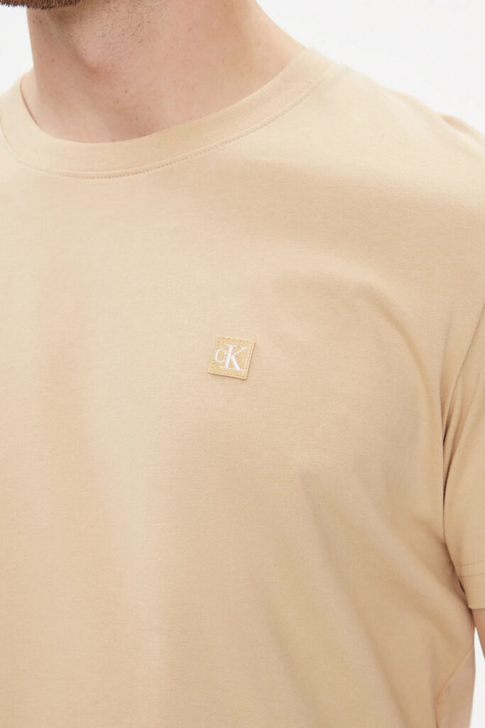 T-shirt Calvin Klein Jeans embro badge Beige