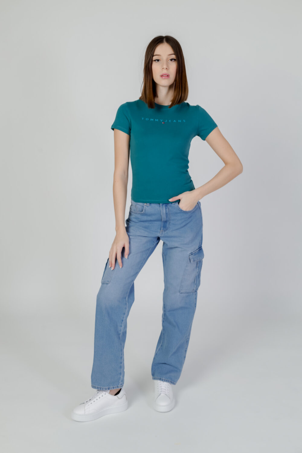 T-shirt Tommy Hilfiger Jeans slim tonal linea Verde Scuro - Foto 4