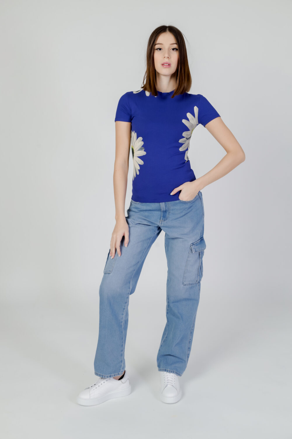 T-shirt Desigual margaritas Blu - Foto 4