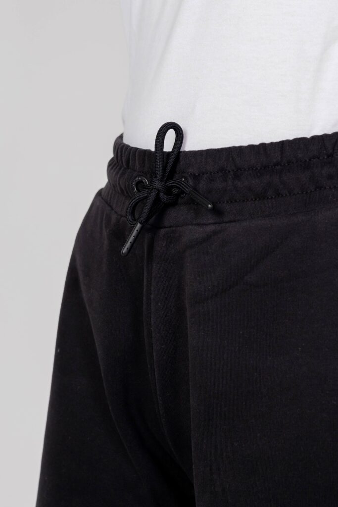 Pantaloni sportivi Calvin Klein Jeans micro monologo strai Nero