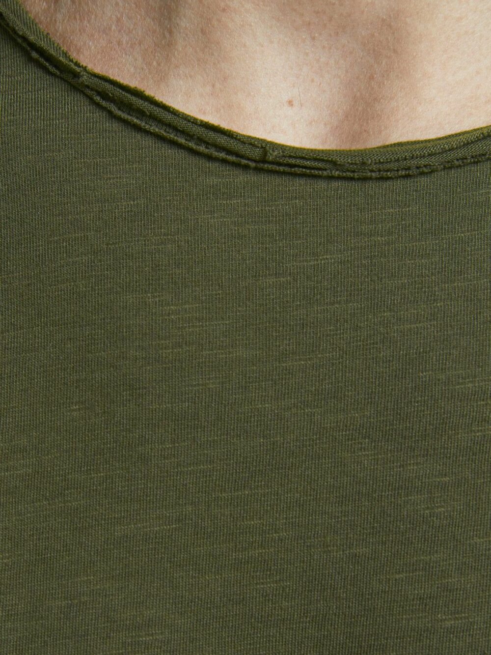 T-shirt Jack Jones jjebasher tee o-neck ss noos Verde Oliva - Foto 2