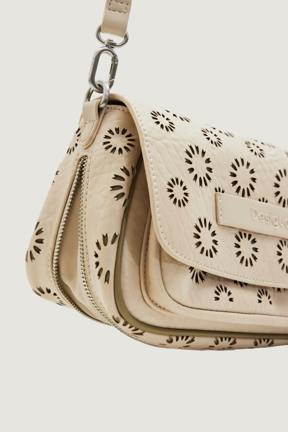 Borsa Desigual amorina 24 troms Beige - Foto 5