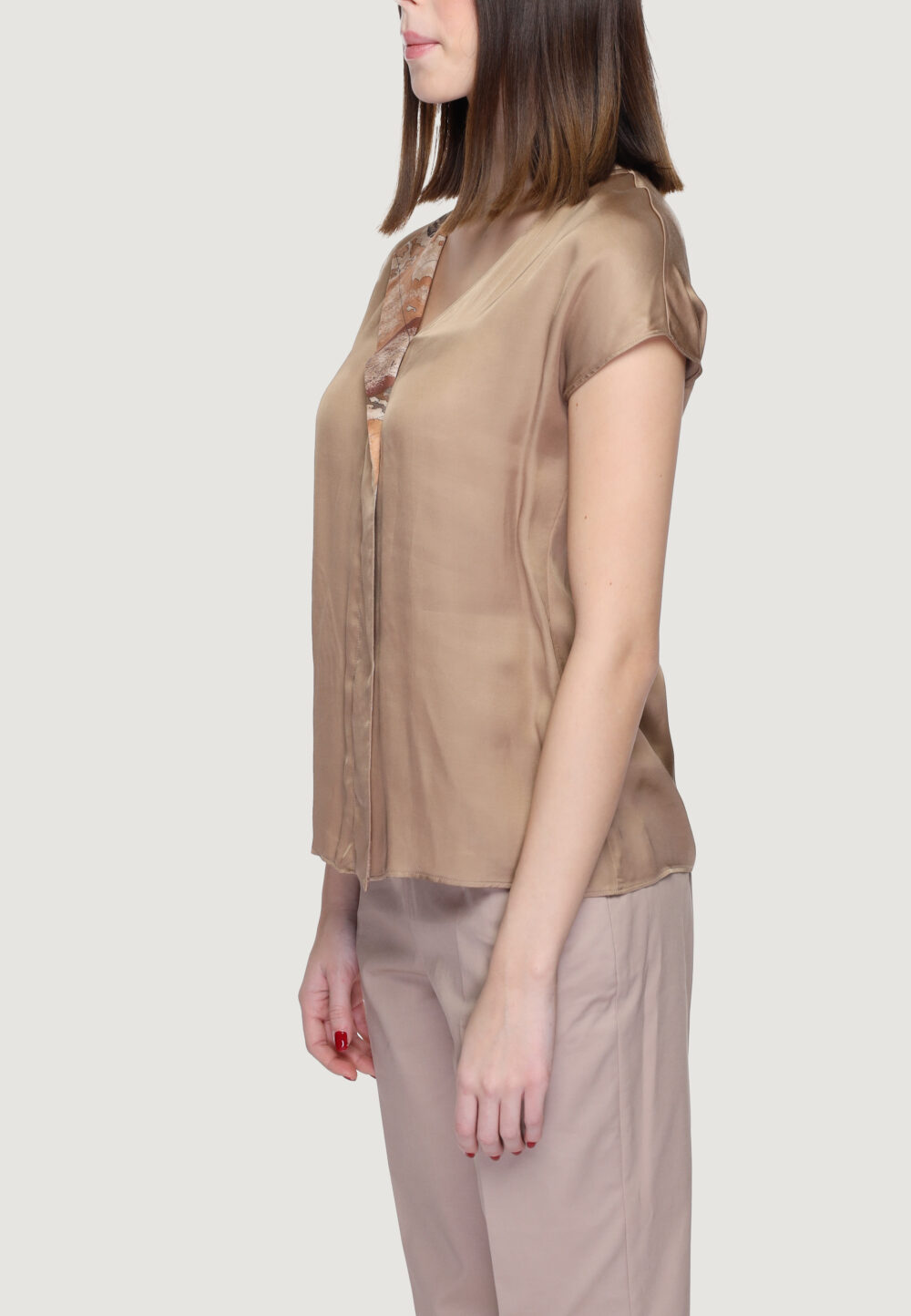 Blusa manica corta Alviero Martini Prima Classe Beige - Foto 4