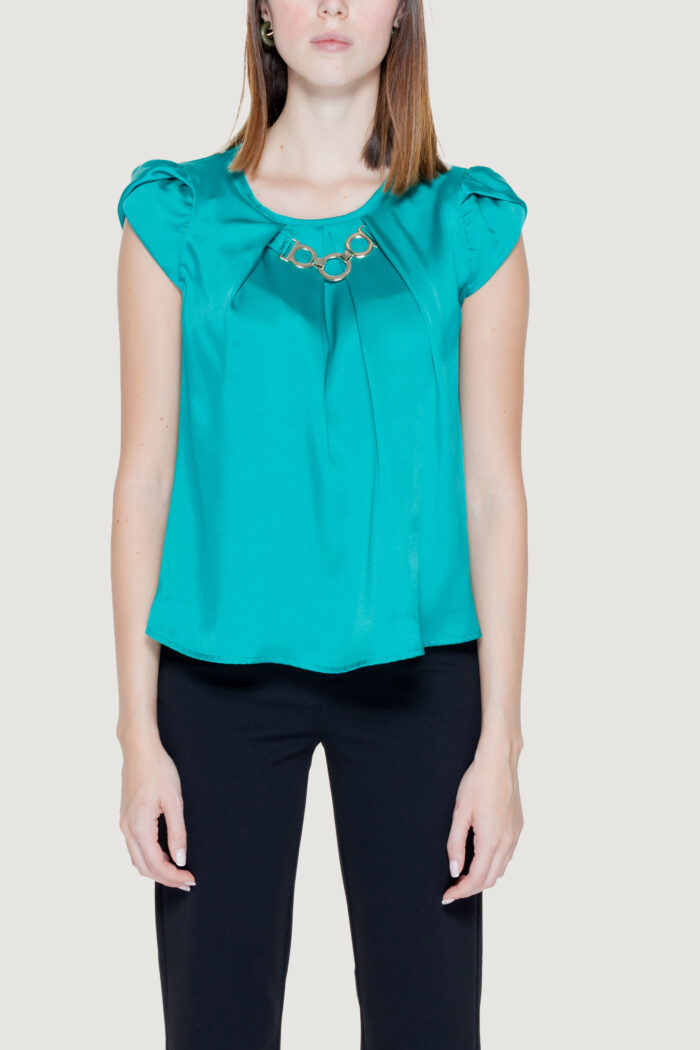 Blusa manica corta Rinascimento  Verde