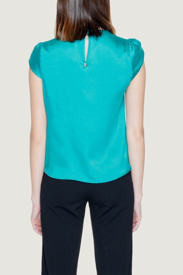 Blusa manica corta Rinascimento  Verde