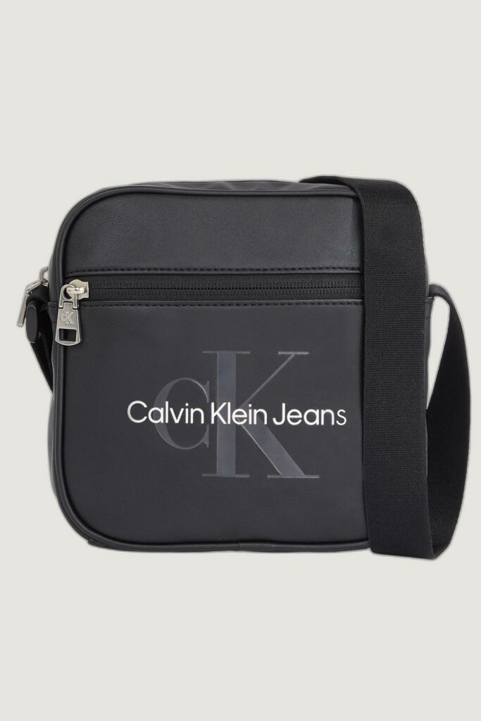 Tracolle Calvin Klein monogram soft sq camera18 Nero