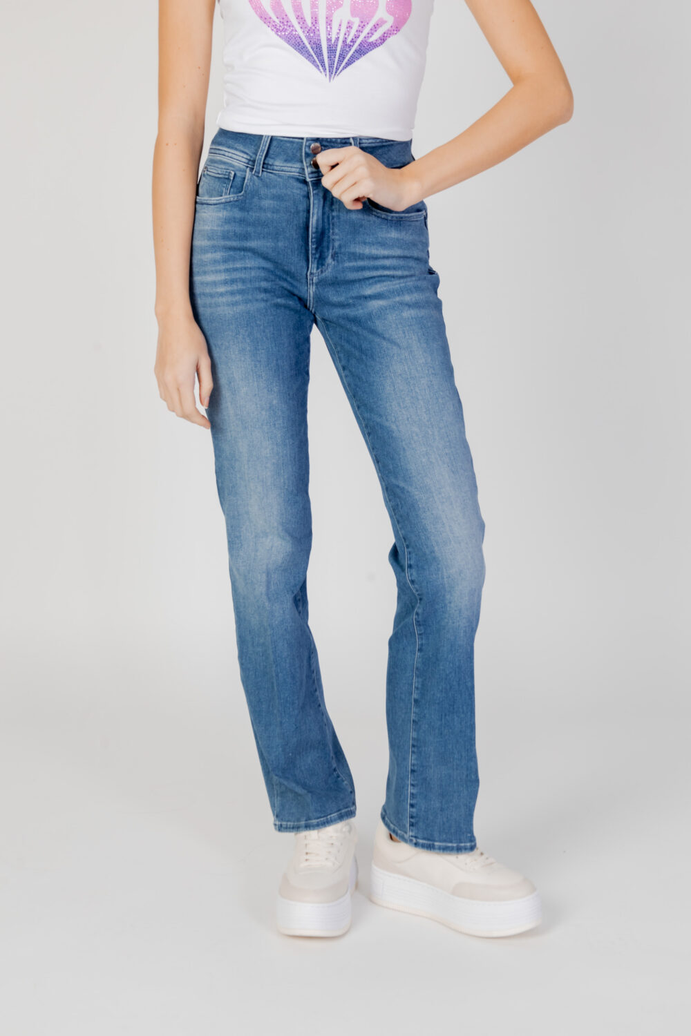 Jeans bootcut Guess shape up straight Denim - Foto 1