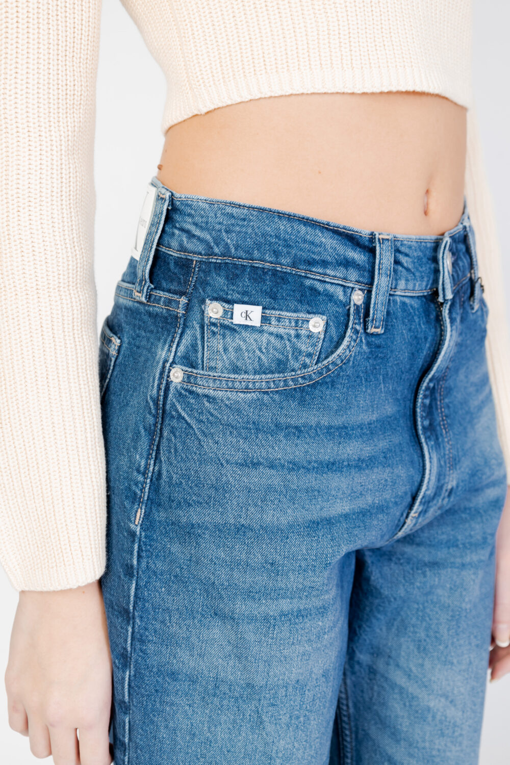 Jeans mom Calvin Klein Jeans authentic bootcut Denim - Foto 2