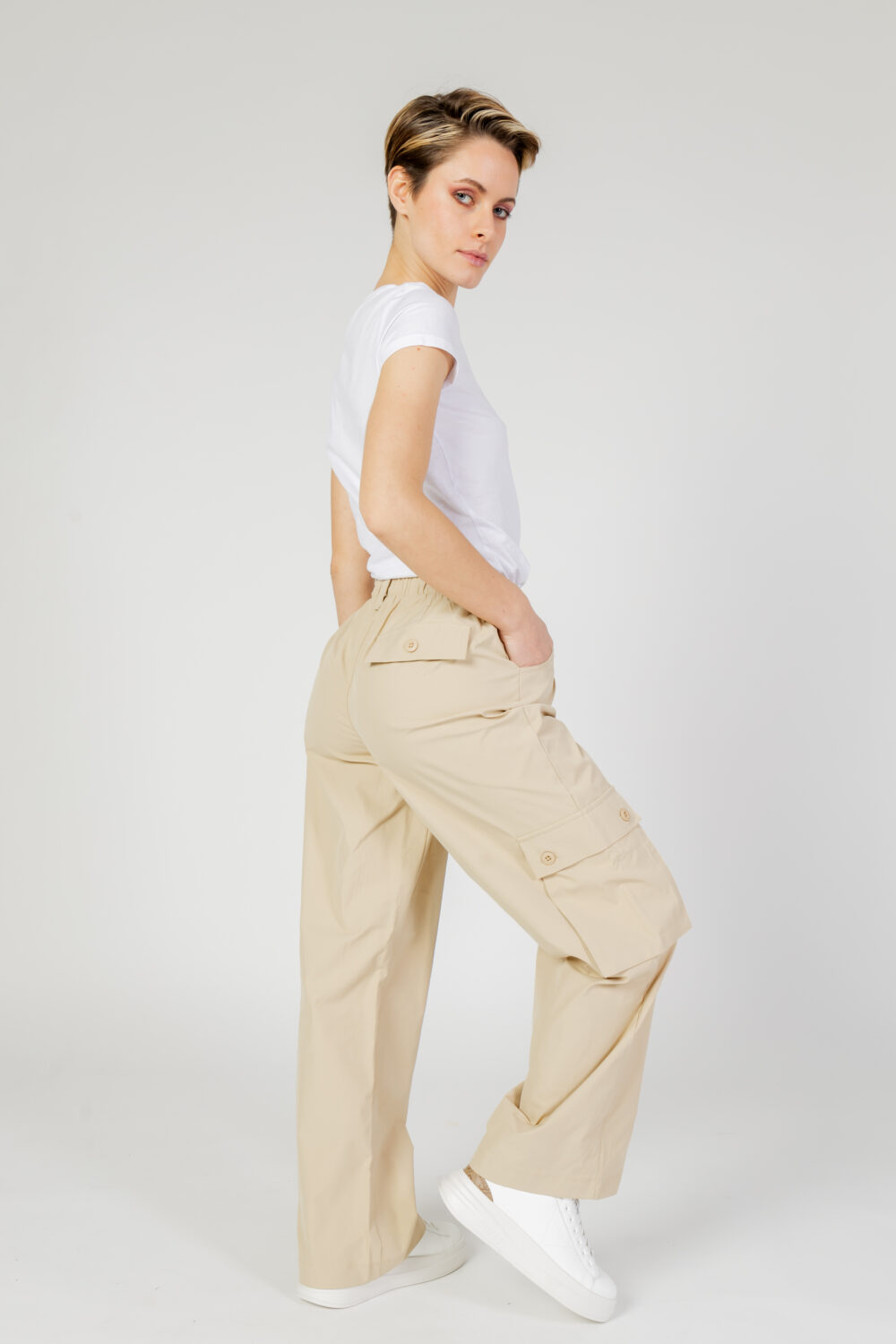 Pantaloni Only onlzely mw wide cargo Beige - Foto 5