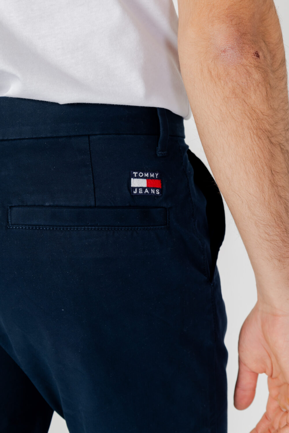 Pantaloni tapered Tommy Hilfiger Jeans austin chino Blu - Foto 4