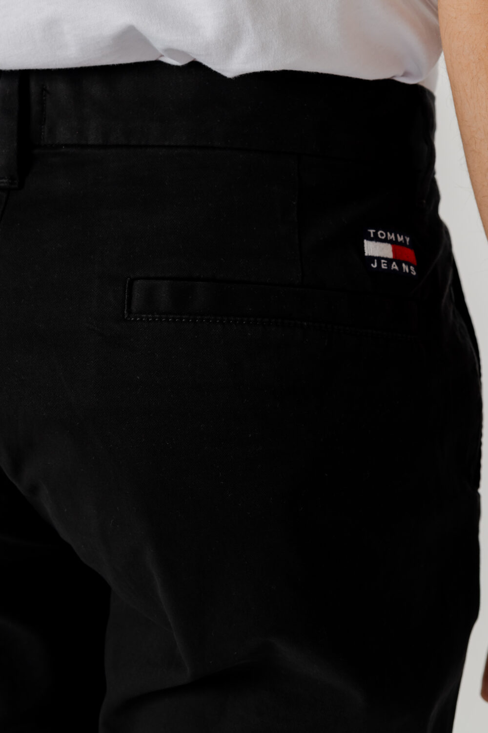 Pantaloni tapered Tommy Hilfiger Jeans austin chino Nero - Foto 4