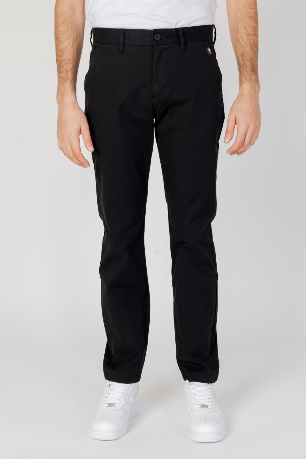 Pantaloni tapered Tommy Hilfiger Jeans austin chino Nero - Foto 6