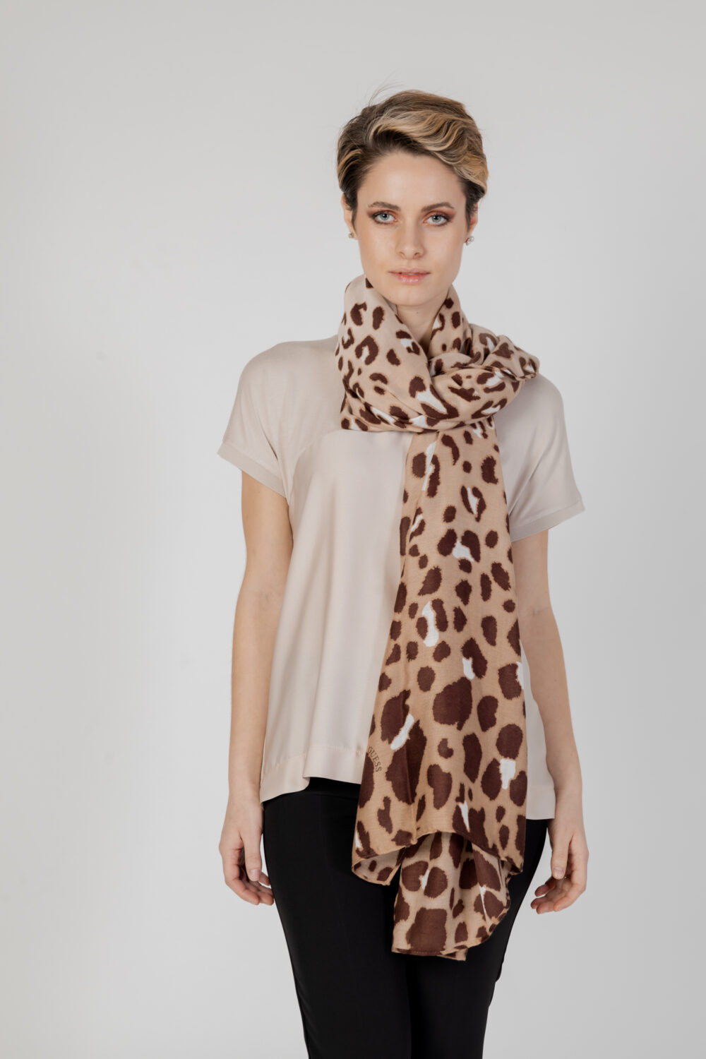 Pashmina Guess scarf 90x180 Beige - Foto 1