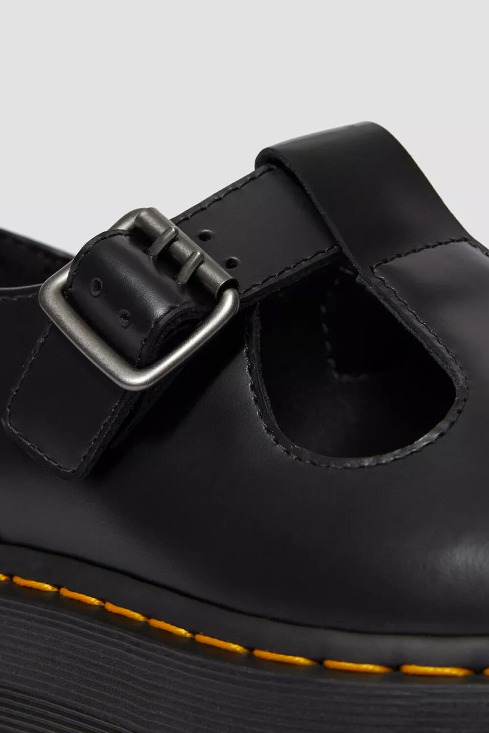 Scarpe basse Dr. Martens bethan polished smooth Nero - Foto 4