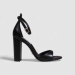 Scarpe con tacco STEVE MADDEN capsule Nero - Foto 1