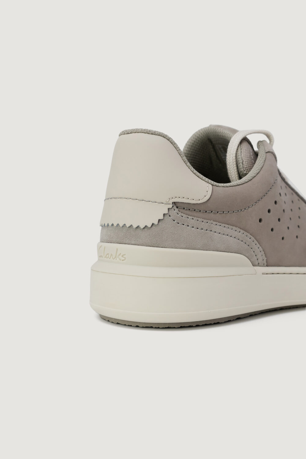 Sneakers Clarks courtliterun nubuk Grigio - Foto 5