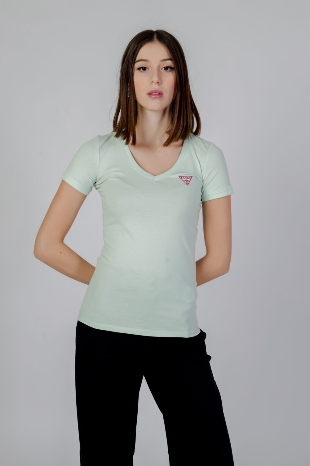 T-shirt Guess vn mini triangle Menta - Foto 1