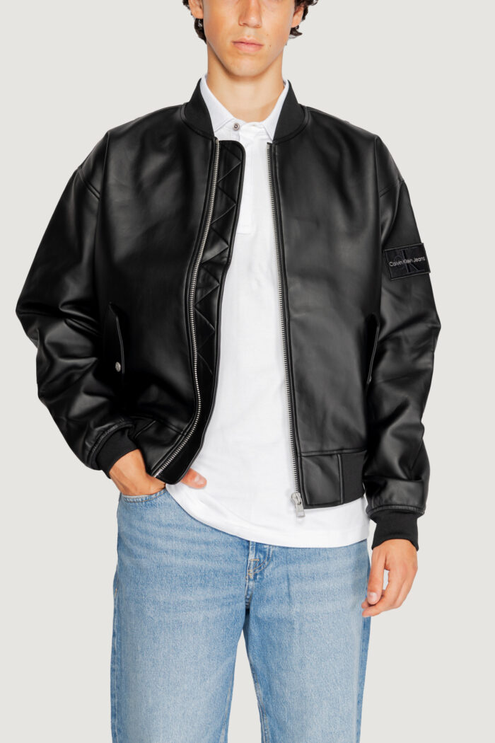 Piumino Calvin Klein Jeans faux leather bomber Nero