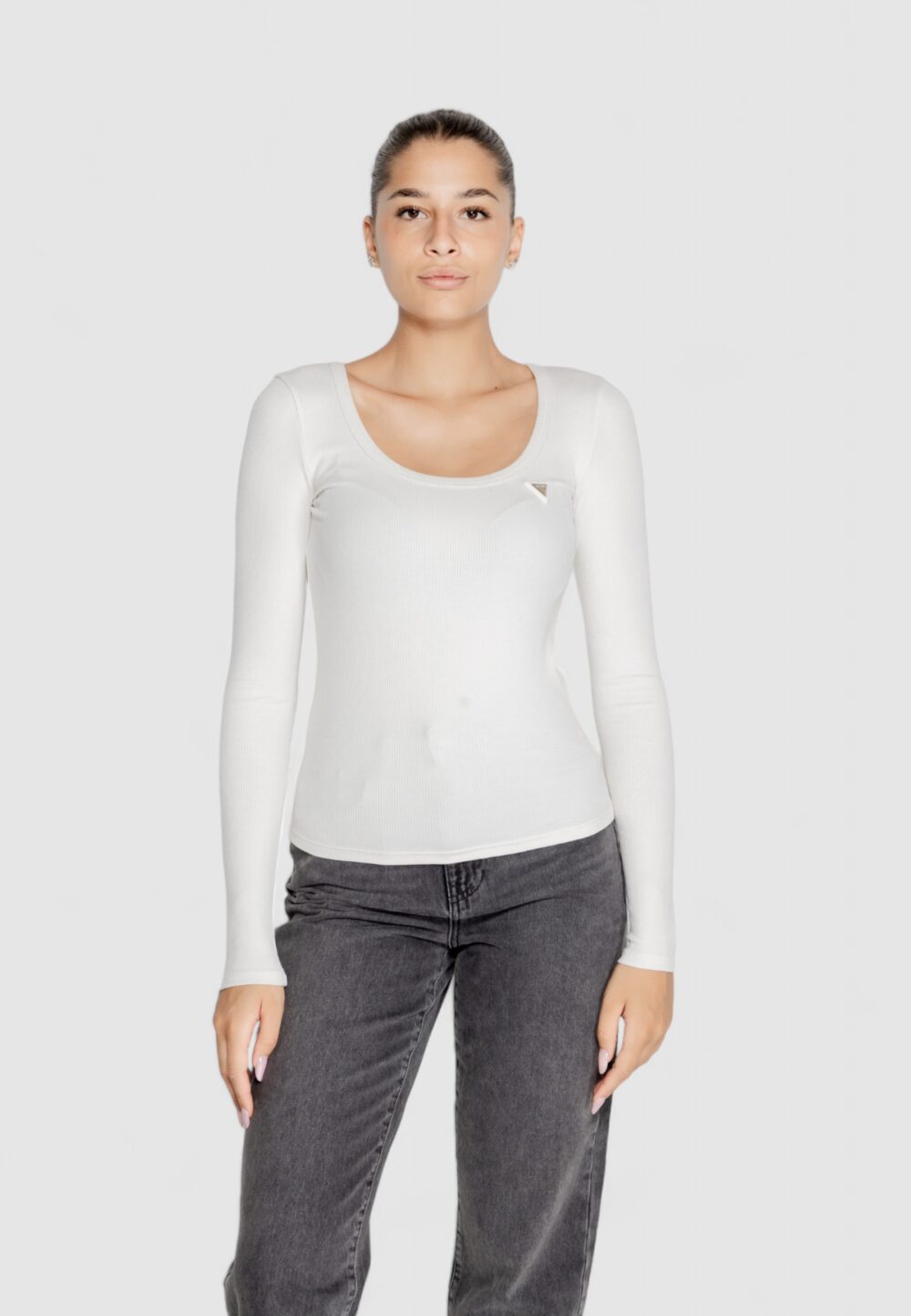 T-shirt Guess Active colette ls rib Panna - Foto 7