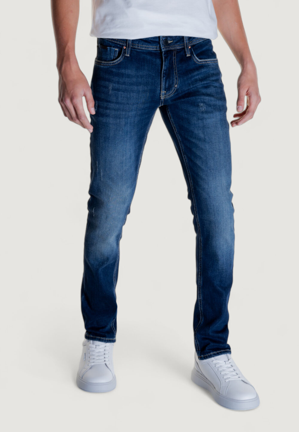 Jeans Tapered Antony Morato ozzyin vintage overdyed Denim - Foto 1