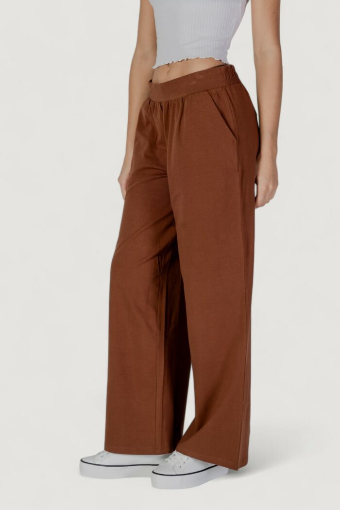 Pantaloni regular B.YOUNG bypandinna Marrone