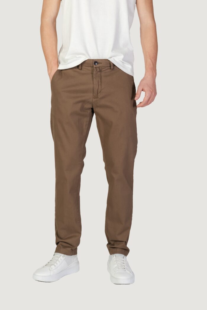 Pantaloni slim FASHION BRAND  Marrone