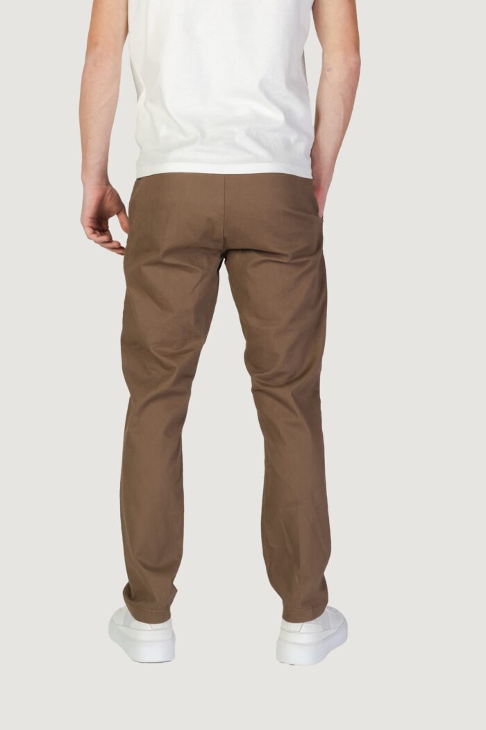 Pantaloni slim FASHION BRAND  Marrone