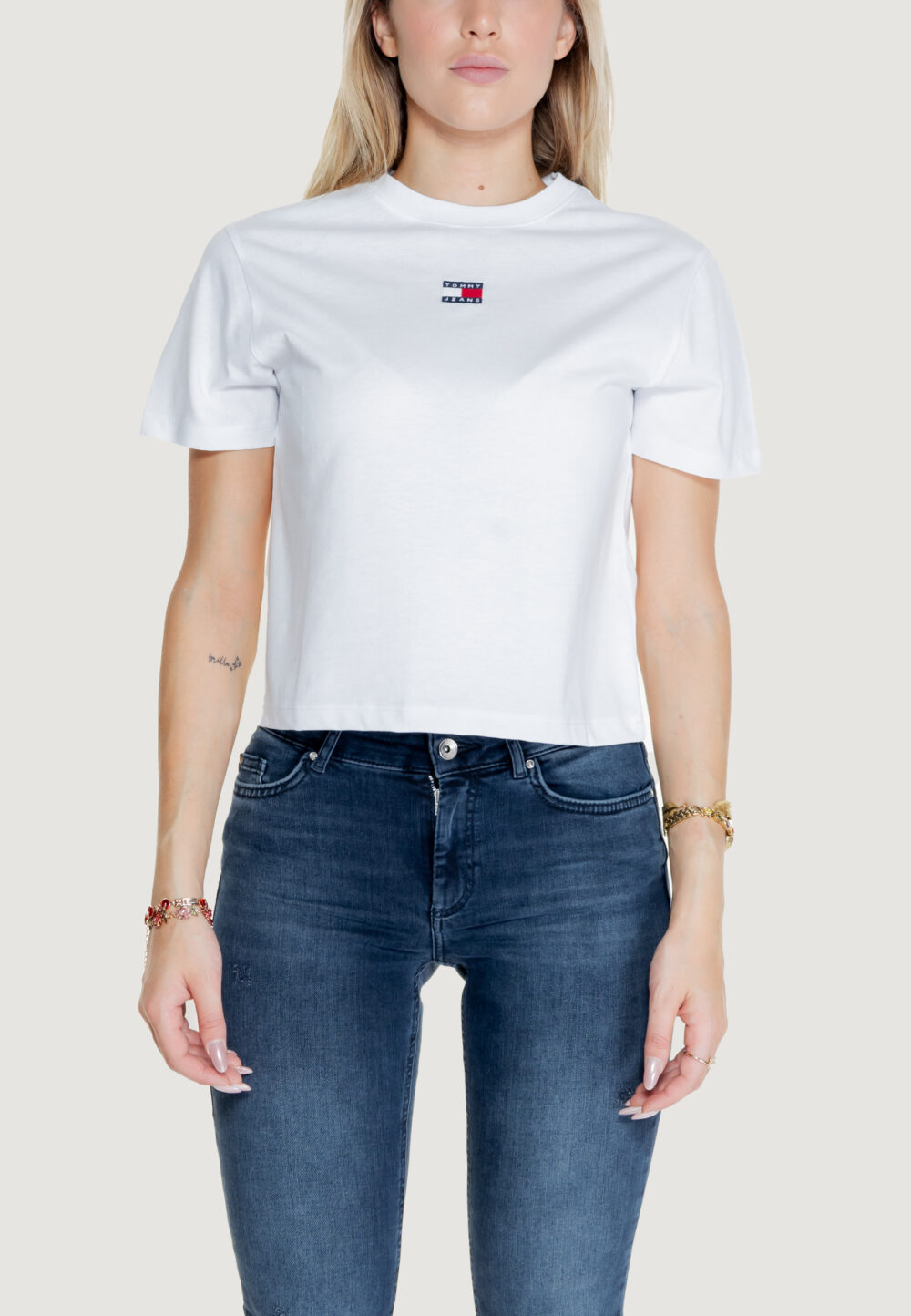 T-shirt Tommy Hilfiger Jeans tjw bxy badge tee ex Bianco - Foto 1