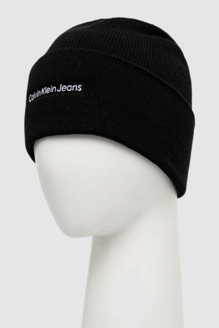 Berretto Calvin Klein Jeans inst embro beanie Nero