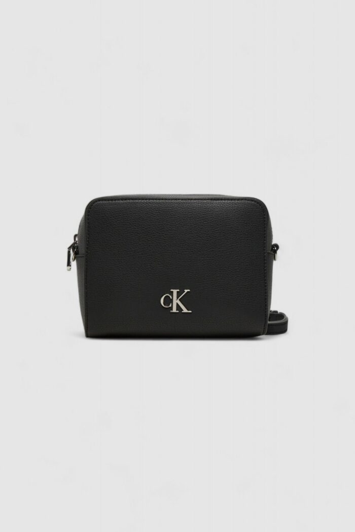 Borsa Calvin Klein Jeans minimal monogram camera bag Nero