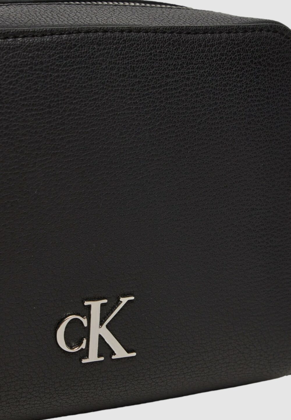 Borsa Calvin Klein Jeans minimal monogram camera bag Nero - Foto 5