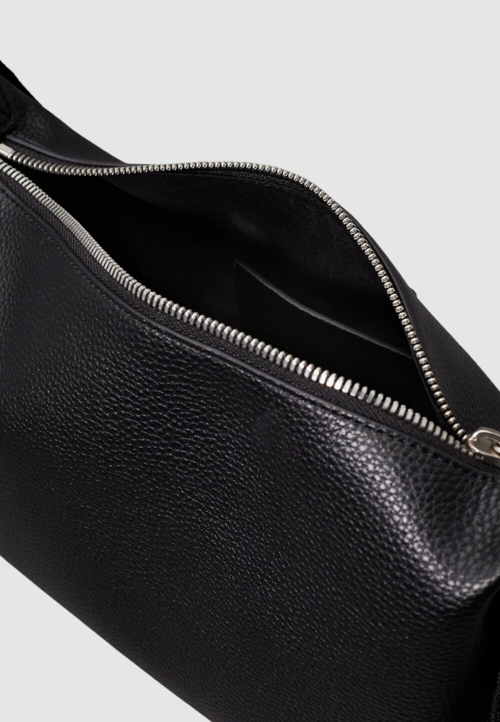 Borsa Calvin Klein Jeans ultralight shoulder 22 Nero - Foto 4