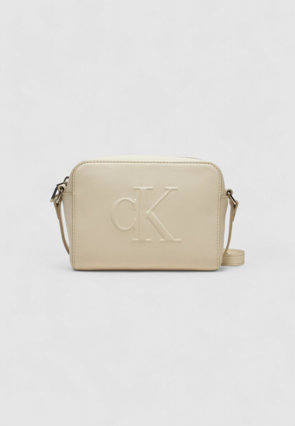 Borsa Calvin Klein Jeans sculpted camera bag deboss Panna - Foto 1