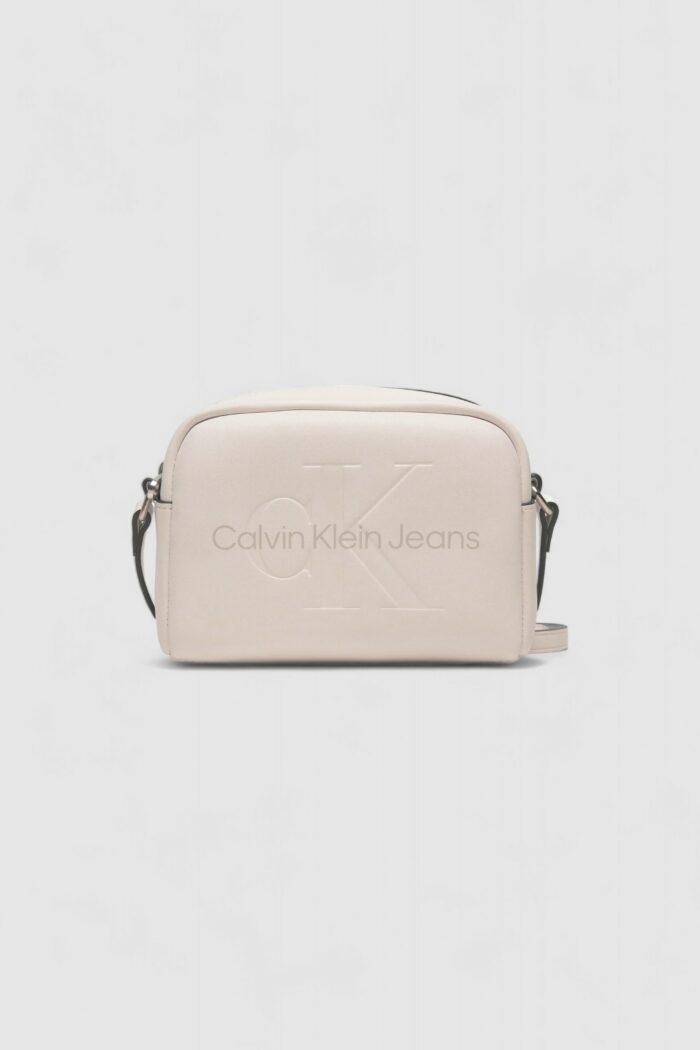 Borsa Calvin Klein Jeans sculpted camera 18 mono Rosa Cipria