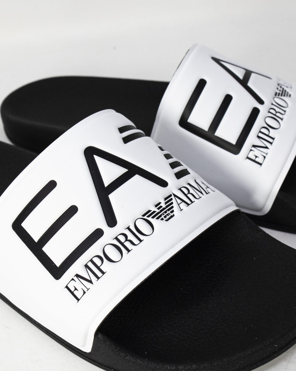 Ciabatte con fascia EA7 unisex Black-White - Foto 4