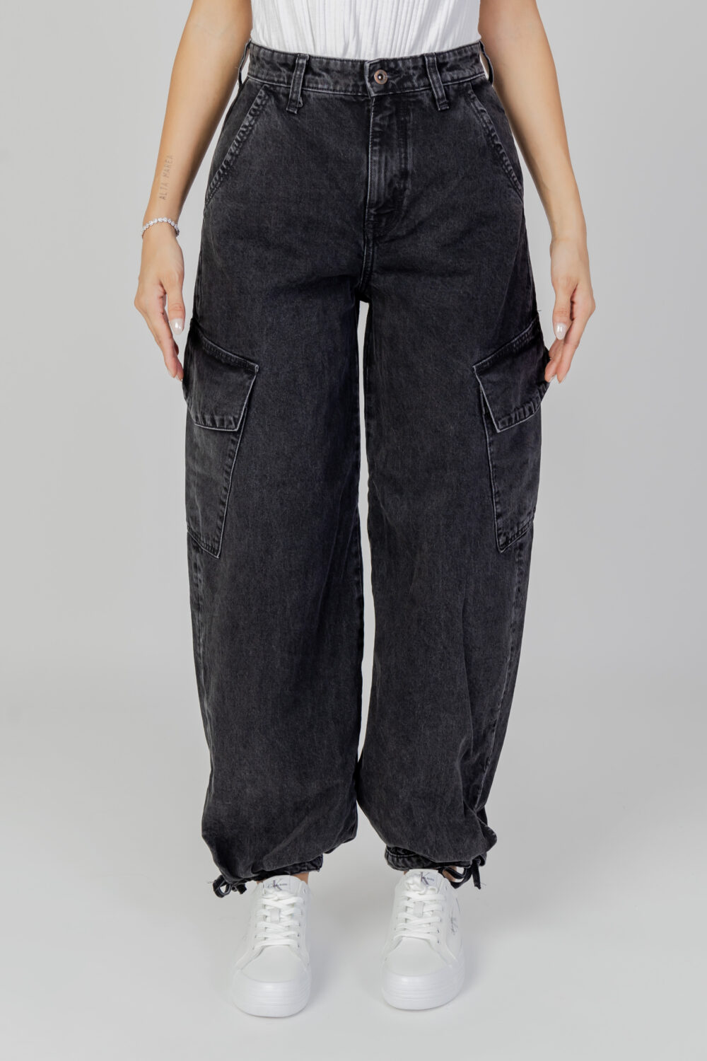 Jeans baggy Only onlpernille hw cargo jogger dnm cro Nero - Foto 1