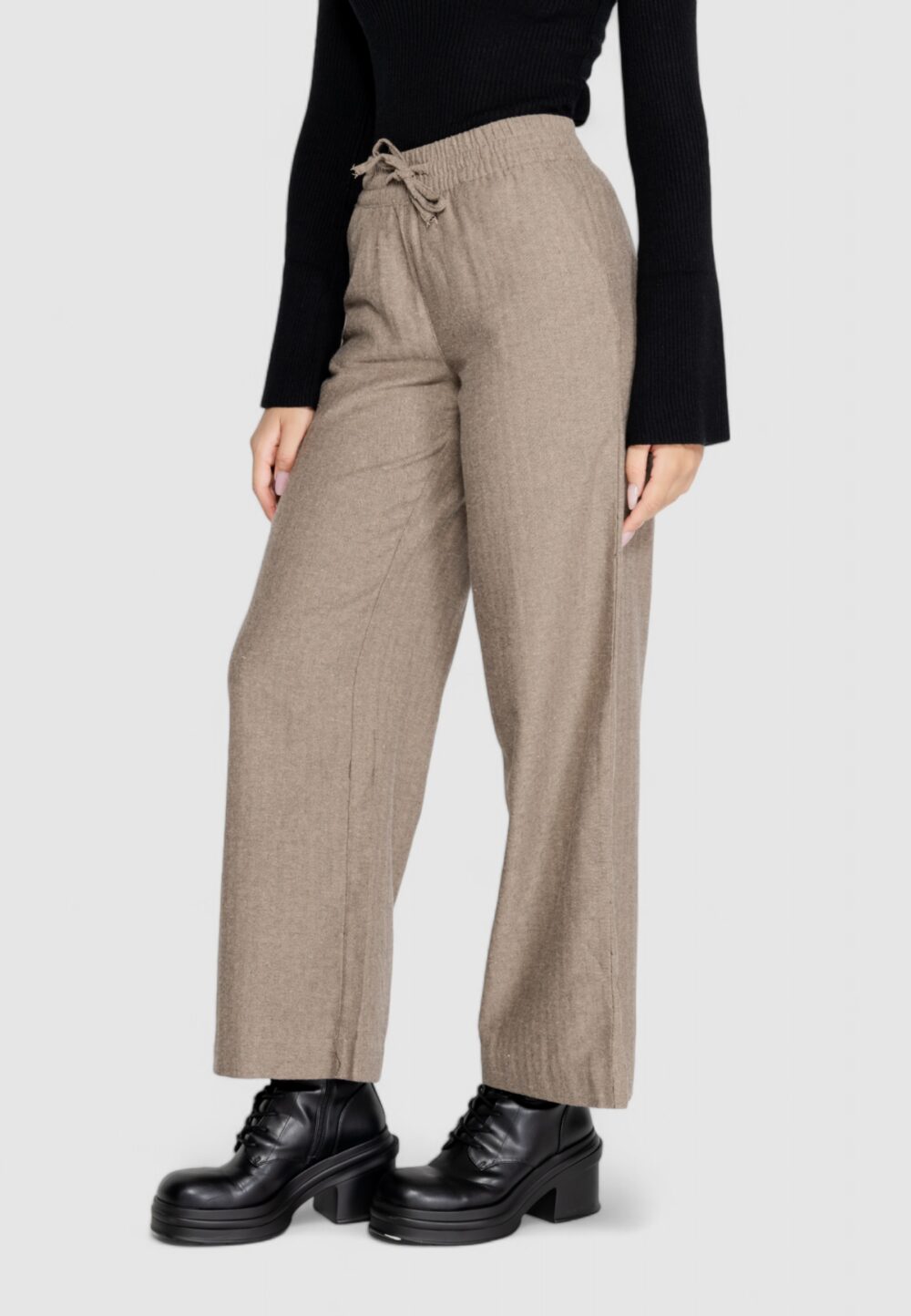 Pantaloni a palazzo Jacqueline de Yong jdypaula life hw wide pant wvn Cioccolato - Foto 2